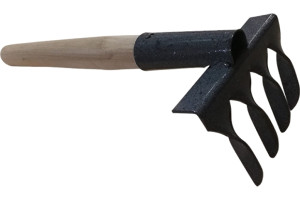 19375974 Витые 4-х зубые грабли с деревянной ручкой ГВ-4 23 ЗМИ