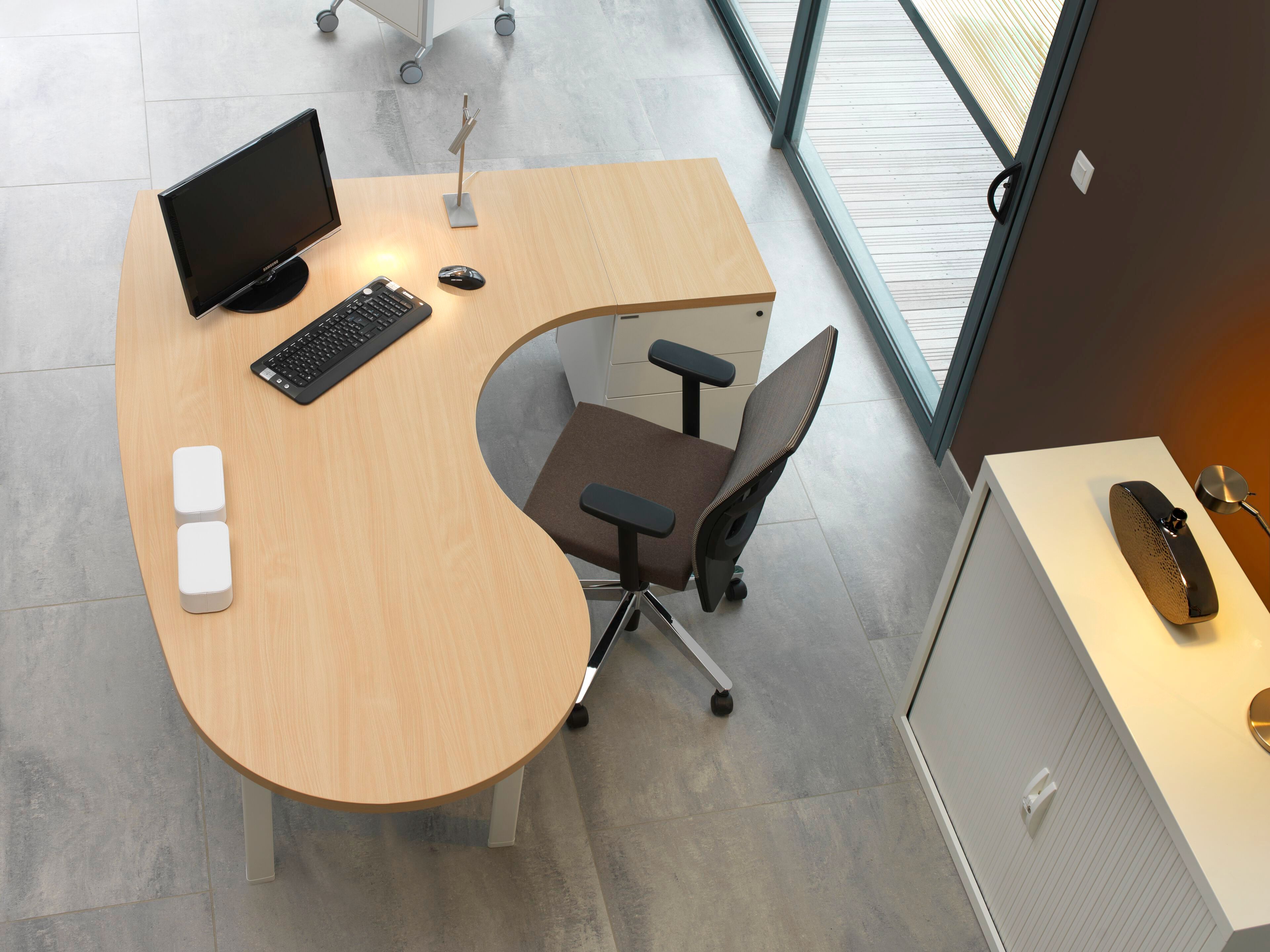 Деревянный угловой стол с ящиками Haworth Epure ARCH-00039906 - Вид №1