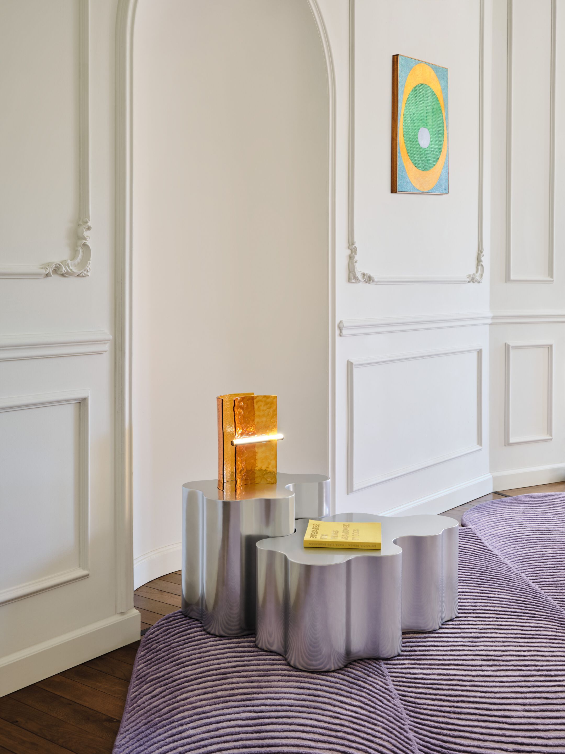 Журнальный столик из жесткого полиуретана Saba Italia Волшебный театр ARCH-00045536 - Вид №1