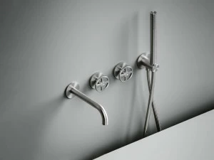 Quadrodesign Гидропрогрессивная ванна из нержавеющей стали с ручным душем Valvola02