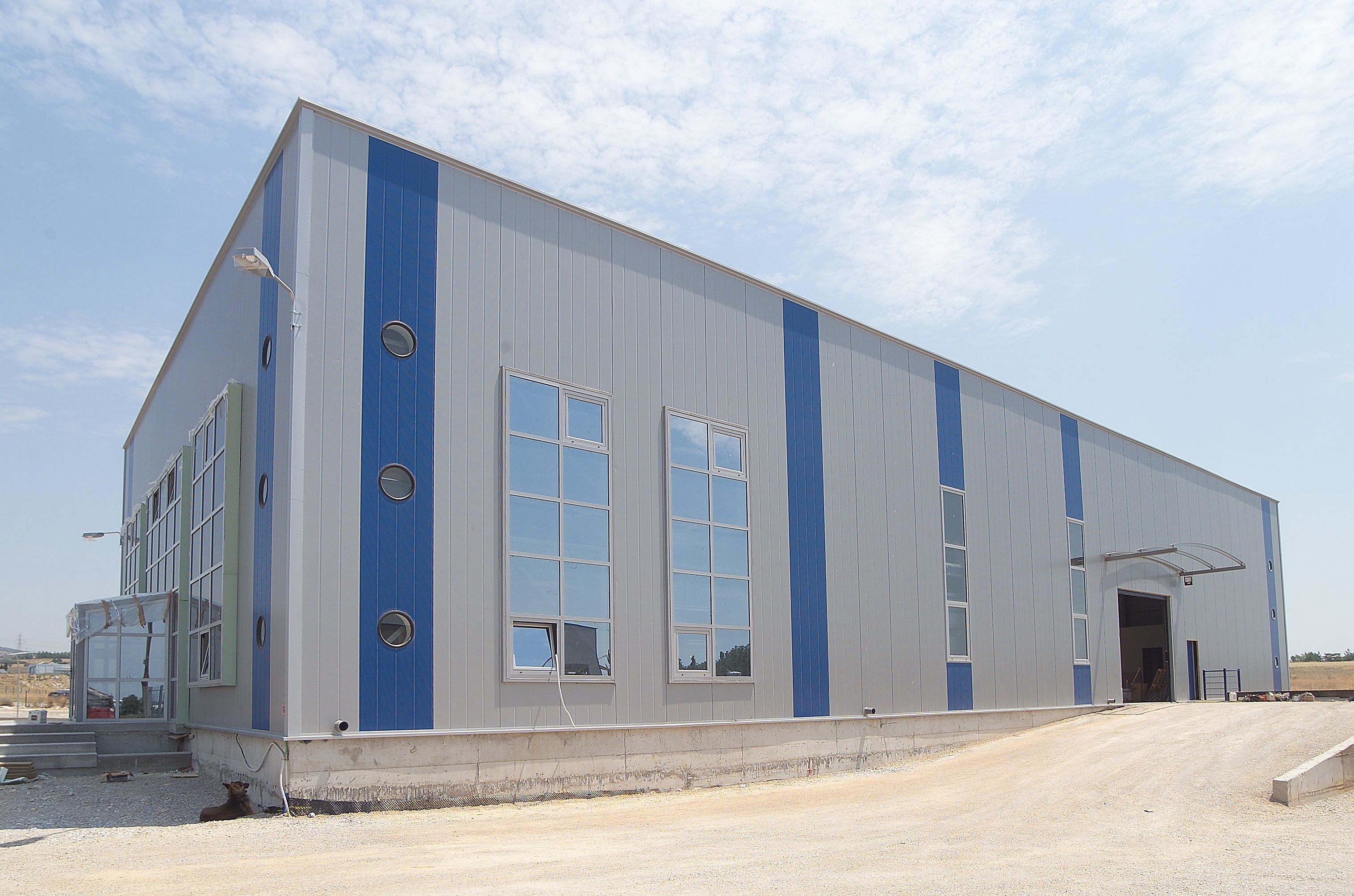 Изолированная металлическая панель для фасада ELCOM SYSTEM ТЕРМОПАРЕТЫ® ARCH-00037807 - Вид №74