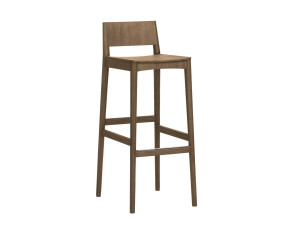 Высокий деревянный барный стул