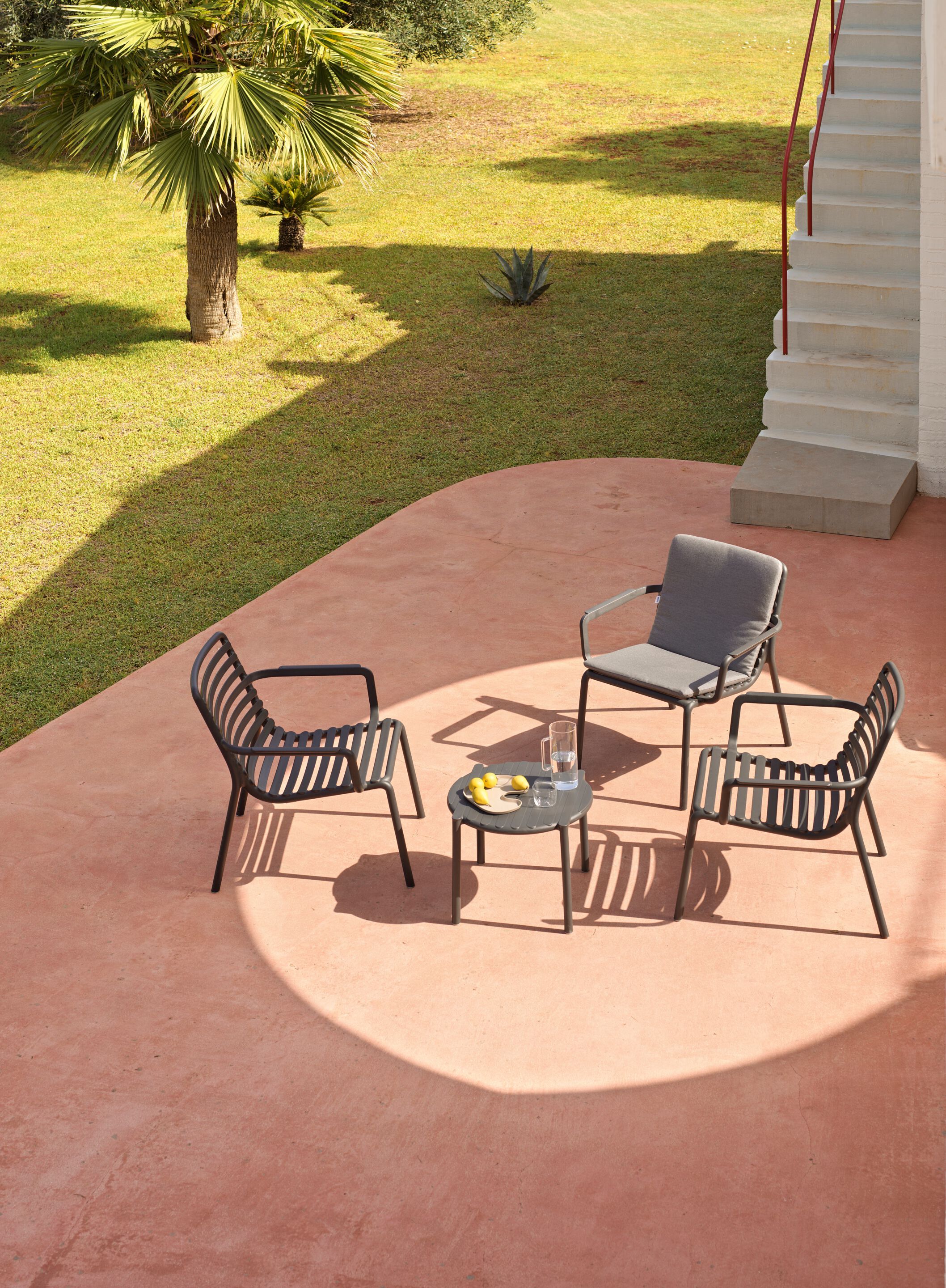 Цельный журнальный столик из стекловолокна с круглой столешницей Nardi Doga ARCH-00066884 - Вид №4