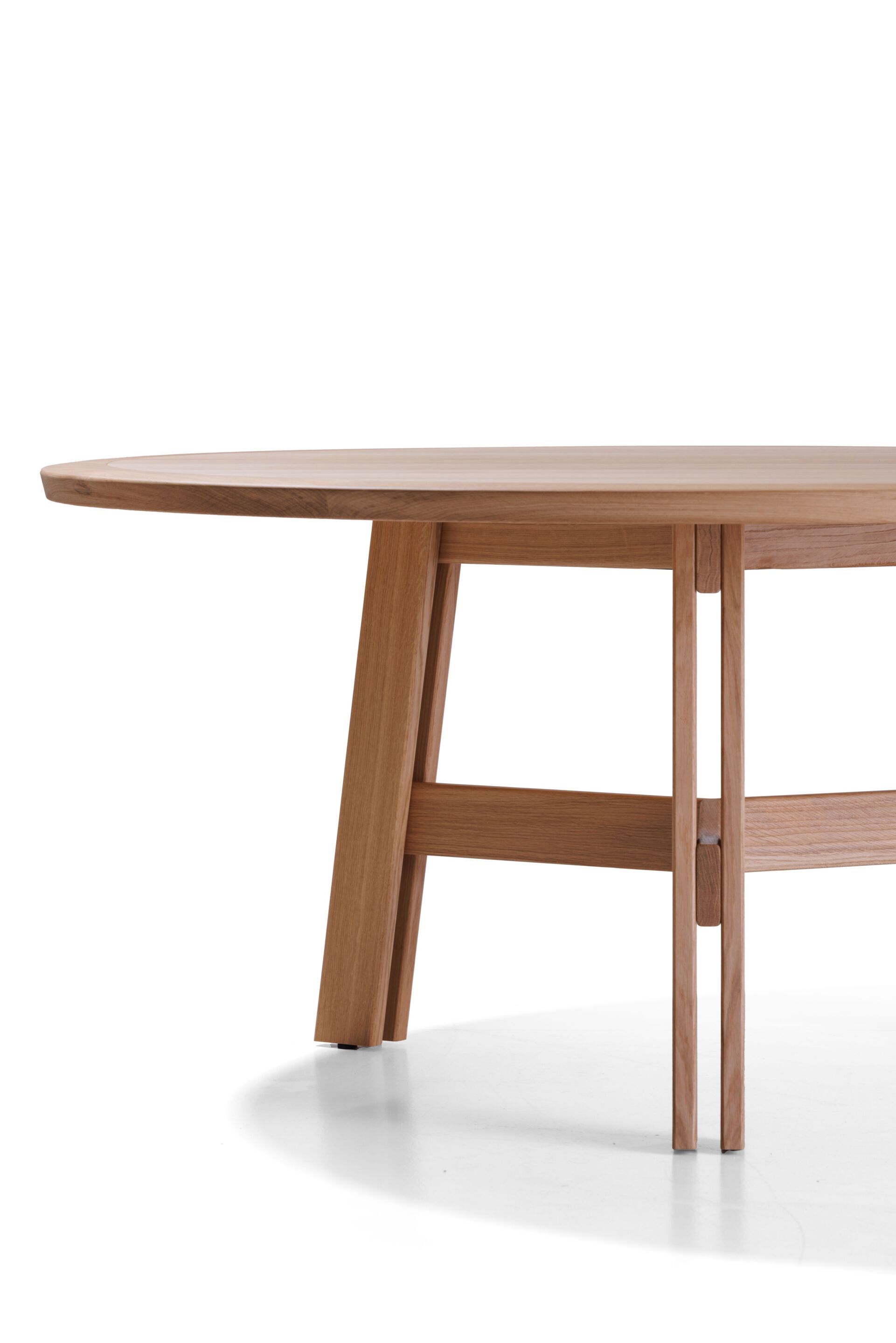 Круглый обеденный стол из массива дерева True Design ZUEL ARCH-00065887 - Вид №6