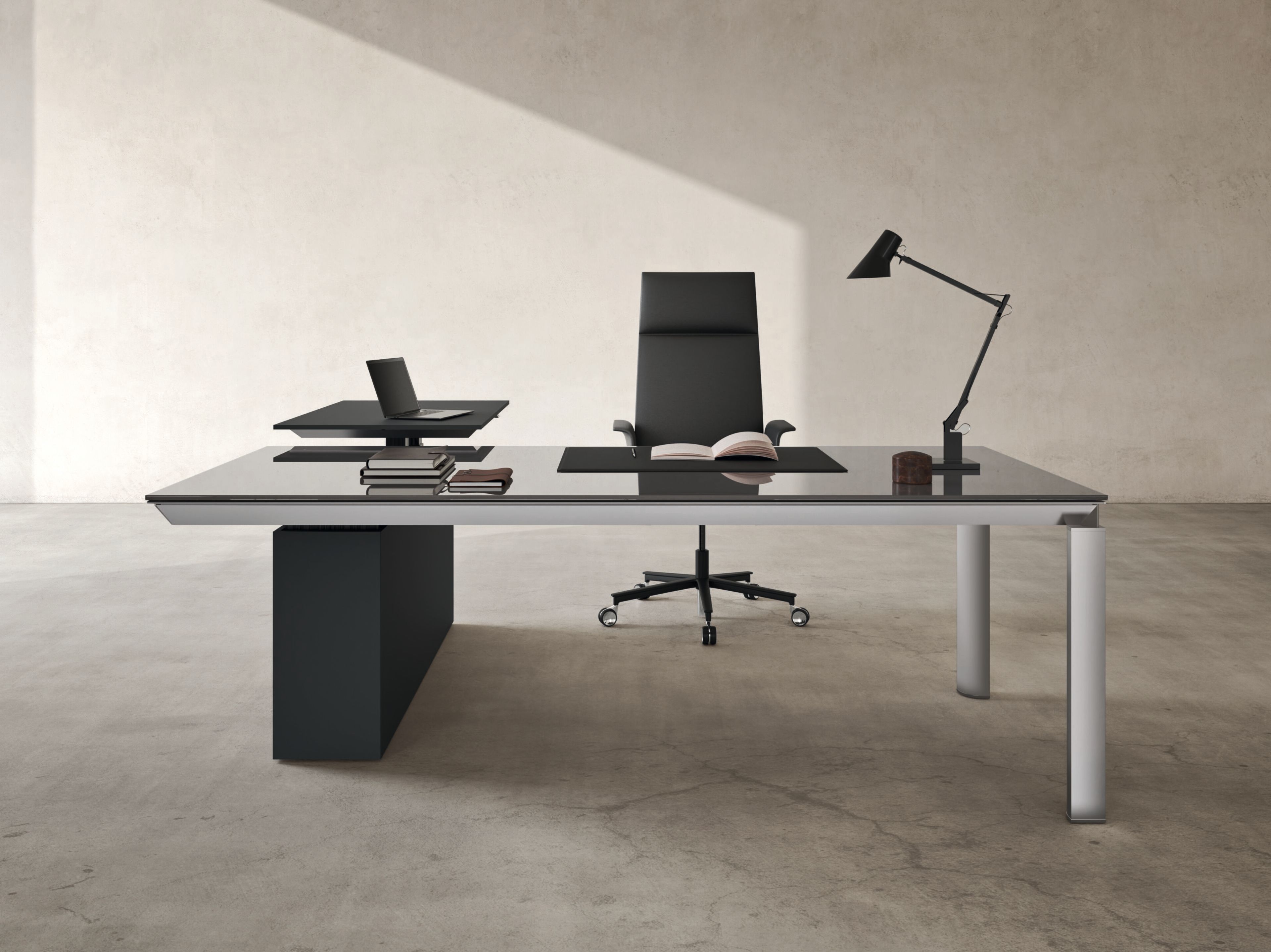 Прямоугольный стеклянный стол Martex Han ARCH-00086179