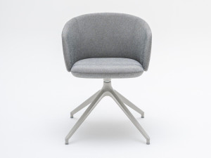 Тканевый поворотный стул с подлокотниками