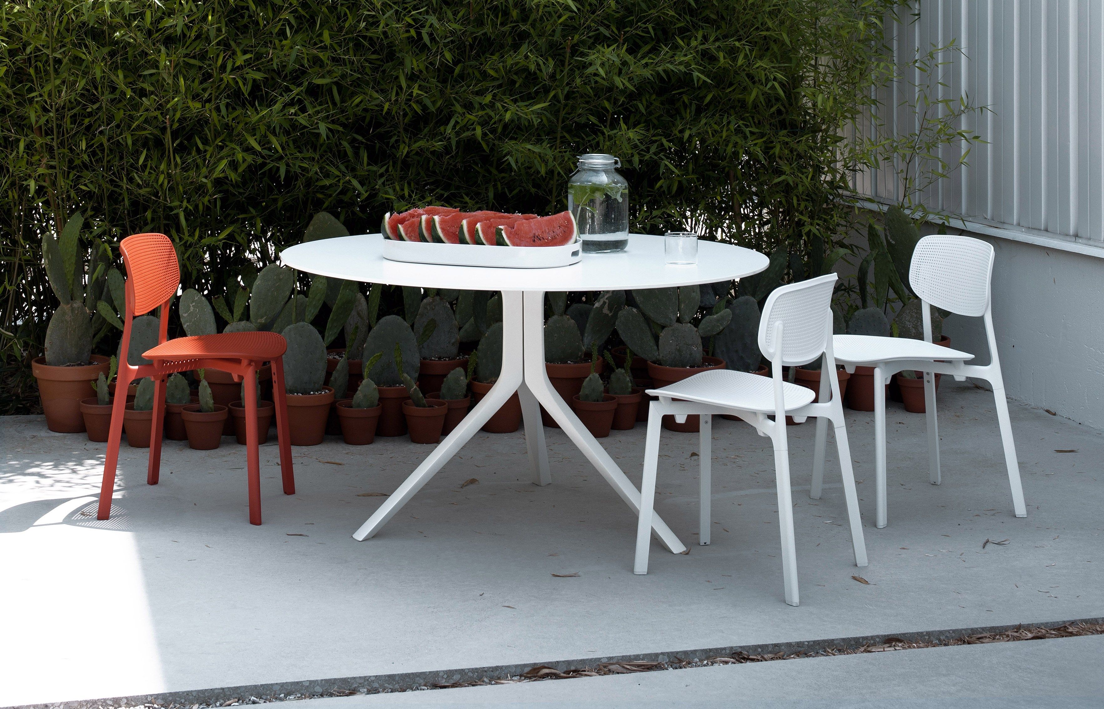 Круглый стол из литого алюминия Kristalia ARCH-00103903 - Вид №3