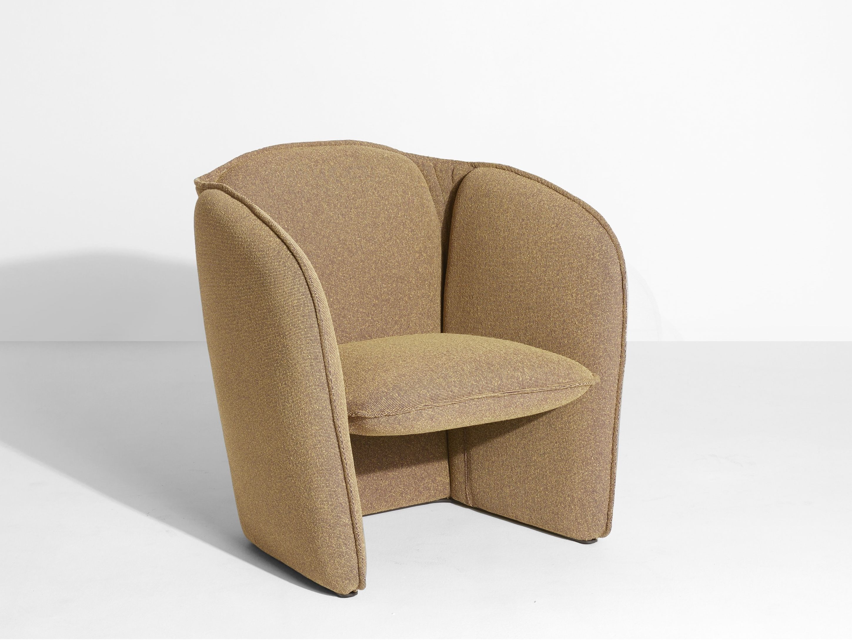 Тканевое кресло Petite Friture Lily ARCH-00022926 - Вид №2