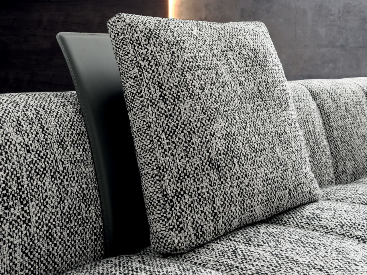 Изогнутый диван из ткани VALENTINI Брандо ARCH-00045327 - Вид №1