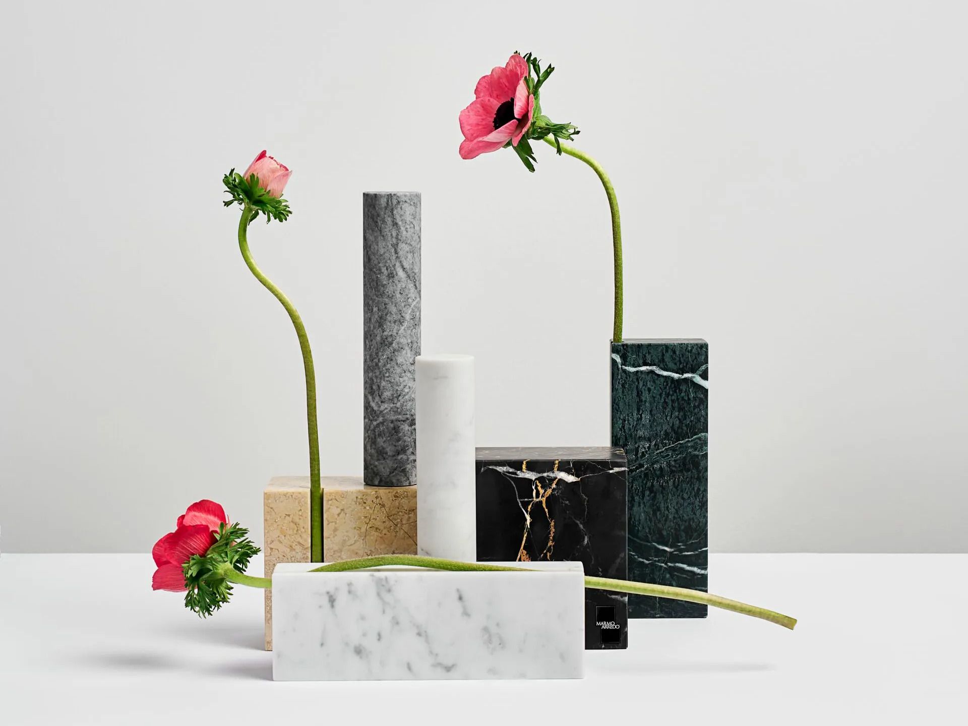 Мраморная ВАЗа Marmo Arredo QUESTO NON È UN VASO ARCH-00093910