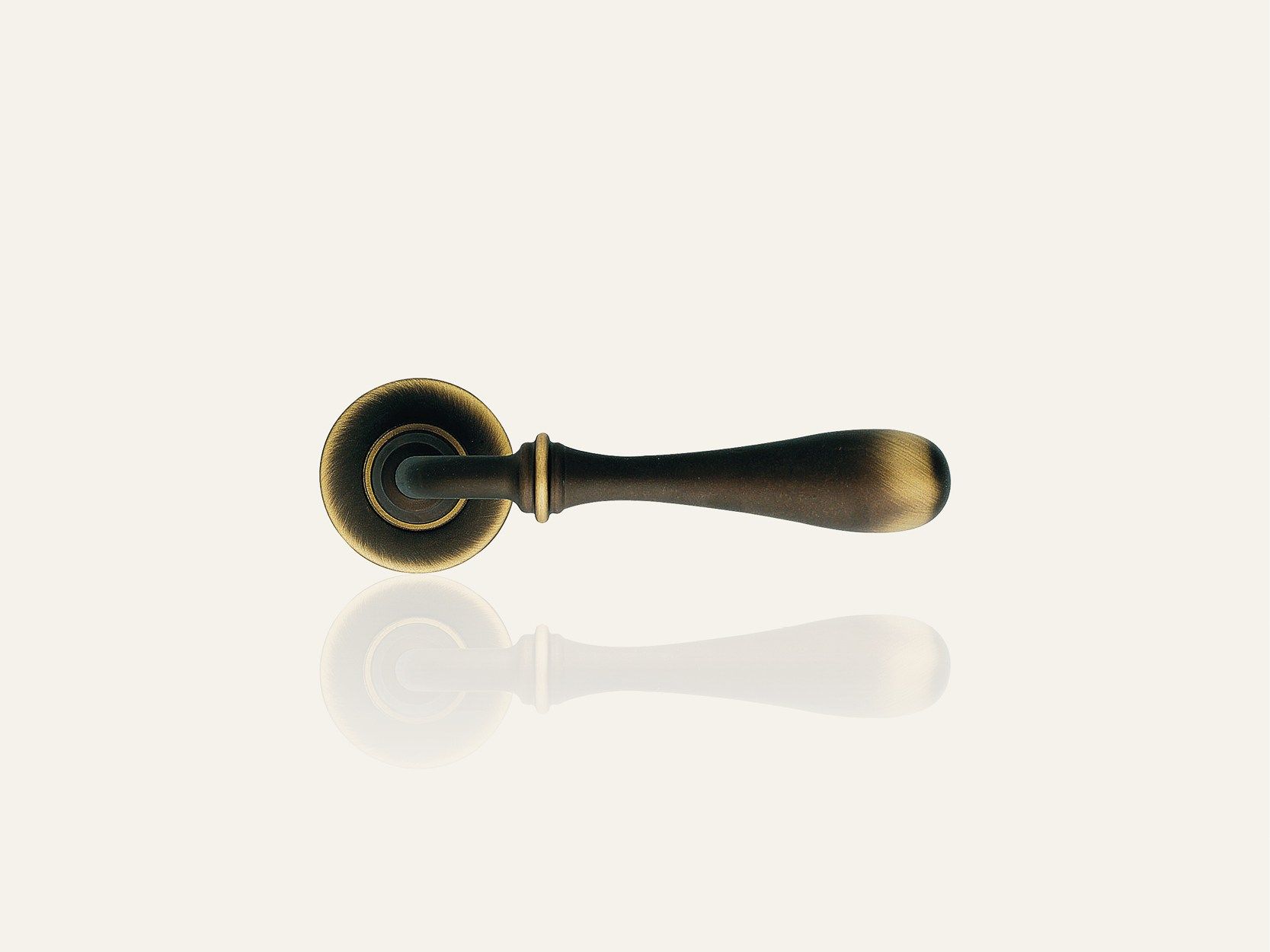 Классическая латунная ручка на розетке с насадкой LINEA CALI' ARCH-00049982 - Вид №5