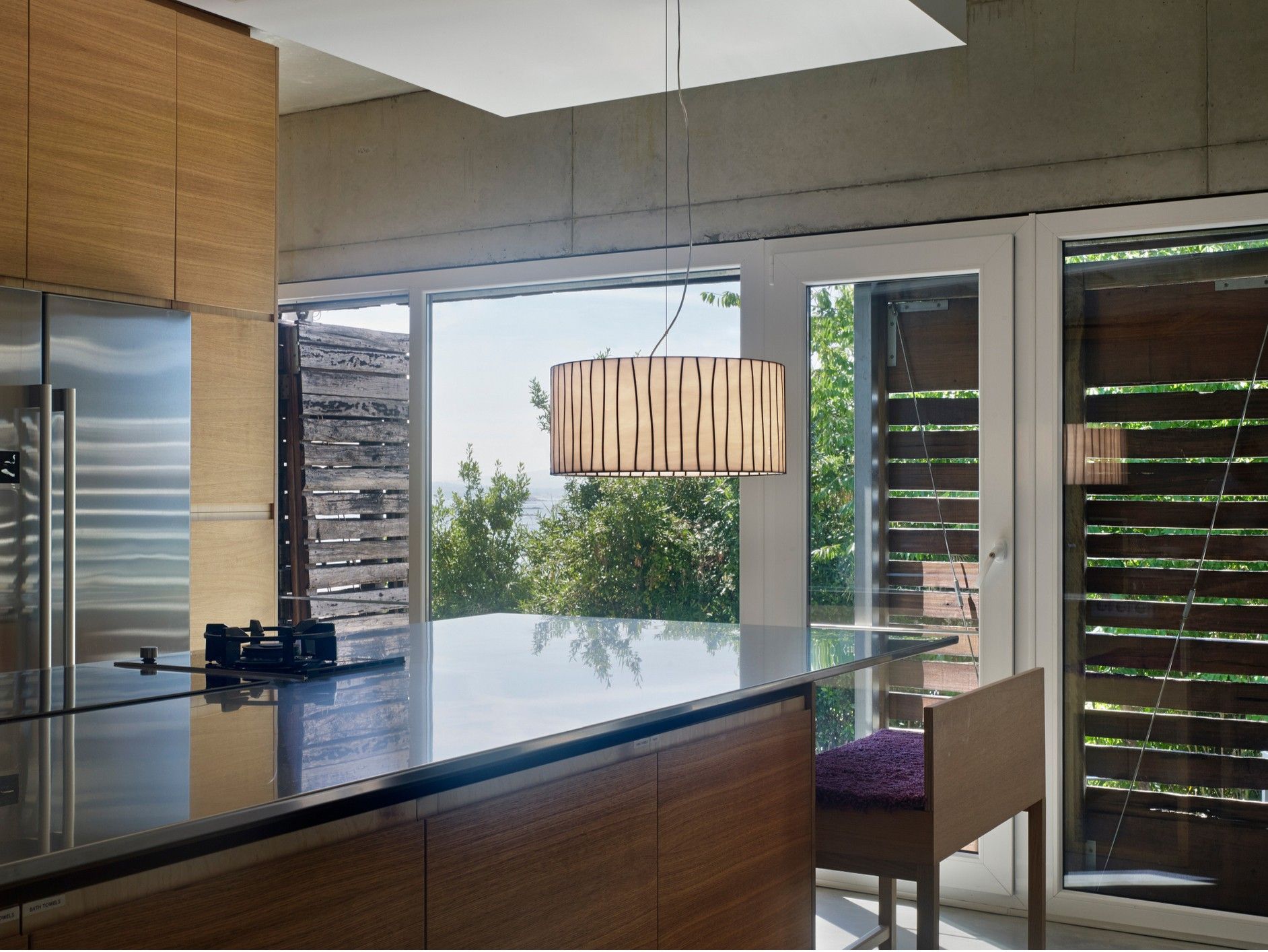 Стеклянный светодиодный подвесной светильник A-Emotional Light Curvas ARCH-00041919 - Вид №4