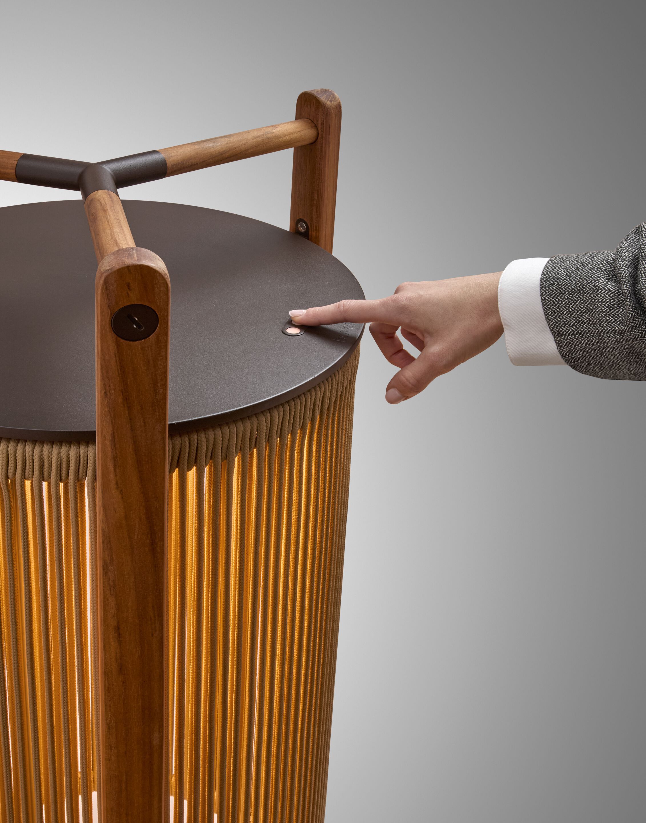 Напольная лампа из тикового дерева Bover Kando ARCH-00030973 - Вид №8