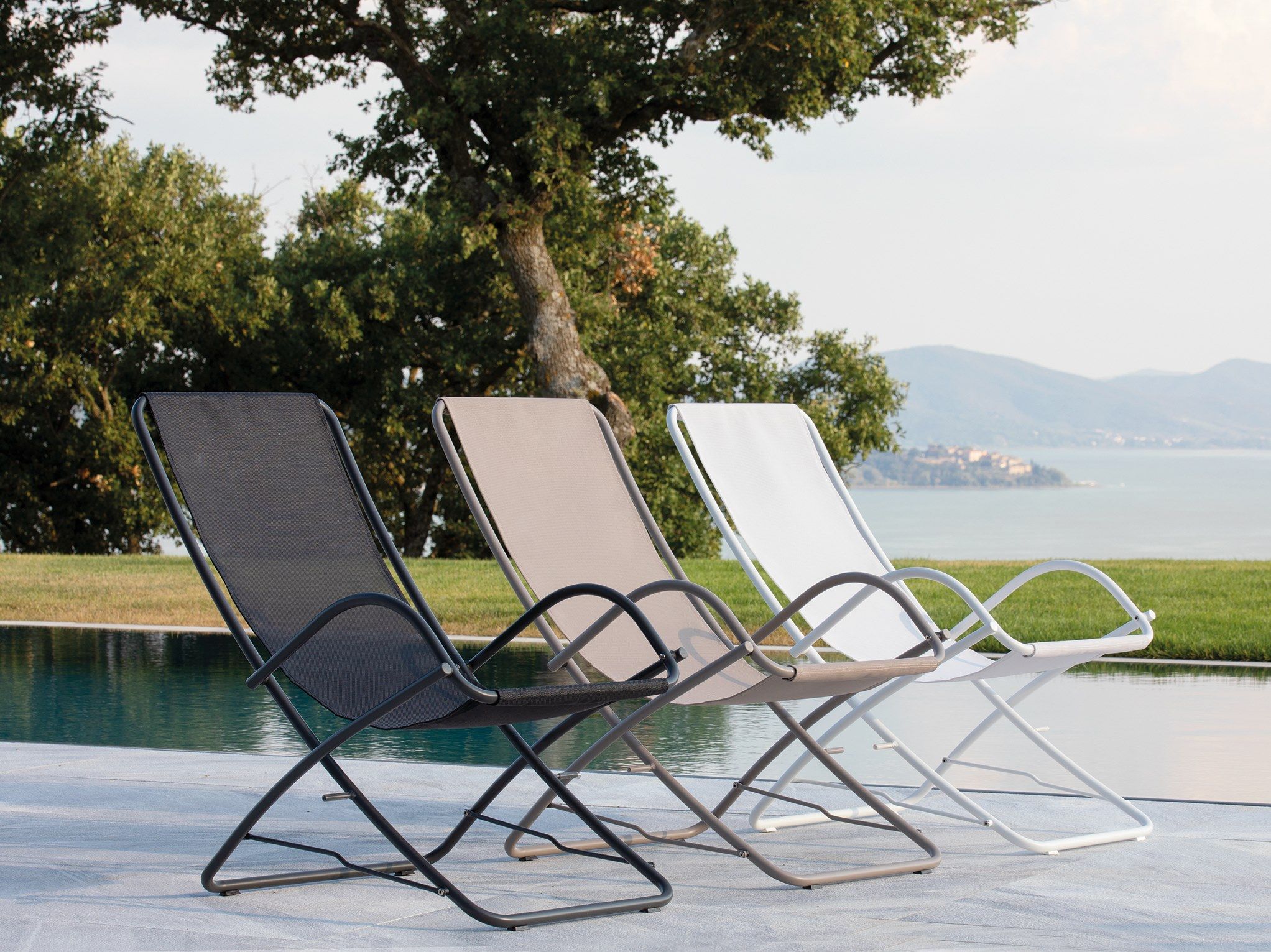 Складной тканевый шезлонг с подлокотниками Vermobil Park ARCH-00146132 - Вид №4