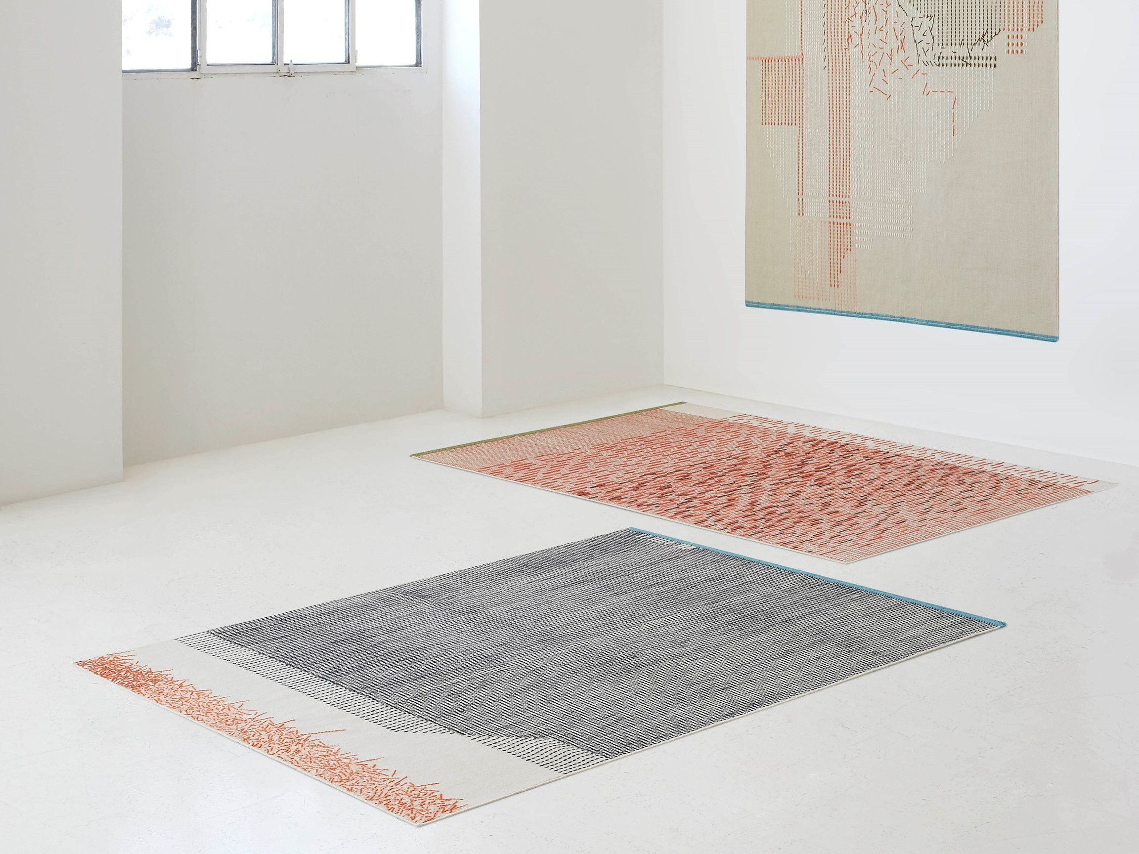 Полосатый шерстяной прямоугольный ковер ручной работы GAN Backstitch ARCH-00118986 - Вид №1