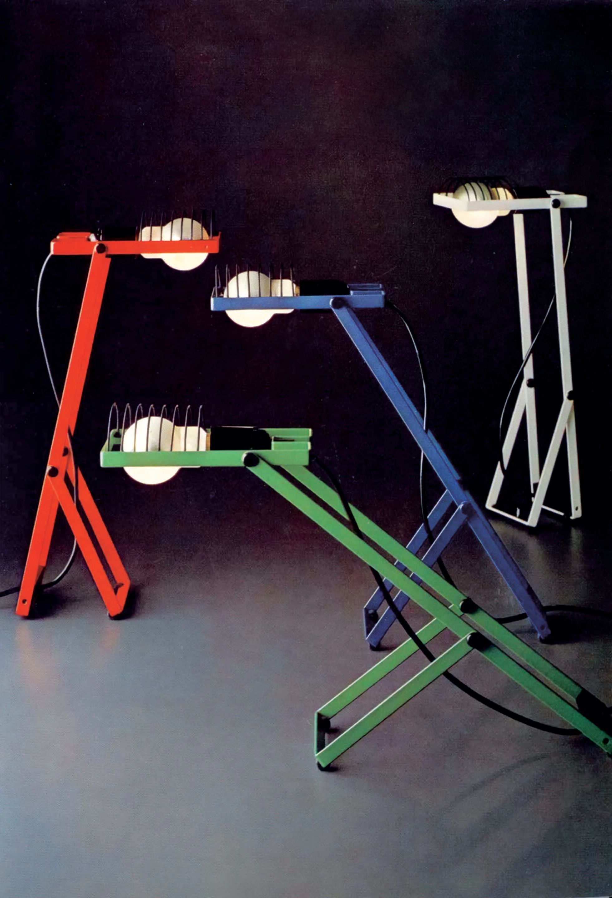 Металлическая настольная лампа Artemide SINTESI ARCH-00010166 - Вид №5