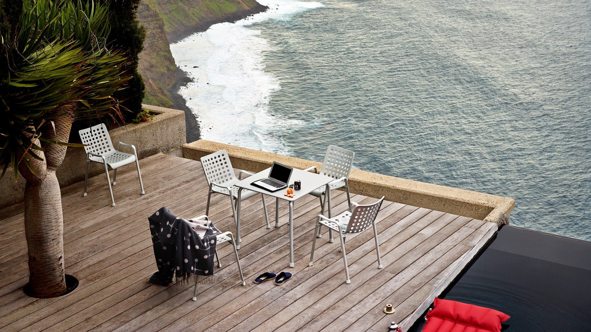 Алюминиевый штабелируемый стул с подлокотниками VITRA LANDI CHAIR ARCH-00028973 - Вид №2