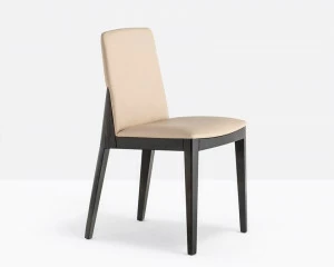 Pedrali Мягкое деревянное кресло Allure 735