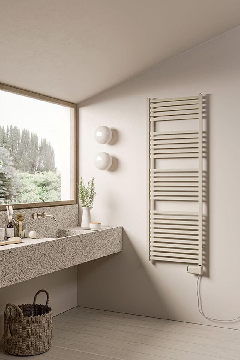 Электрический стальной радиатор для ванны Irsap QUADRÉ ELETTRICO ARCH-00152422 - Вид №4