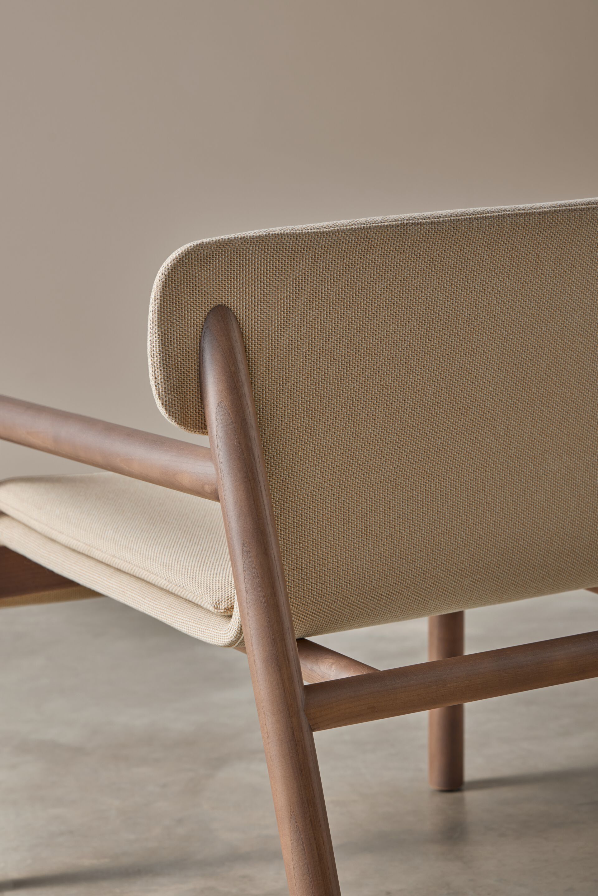 Тканевое кресло с подлокотниками Blasco&Vila хвост ARCH-00081595 - Вид №2