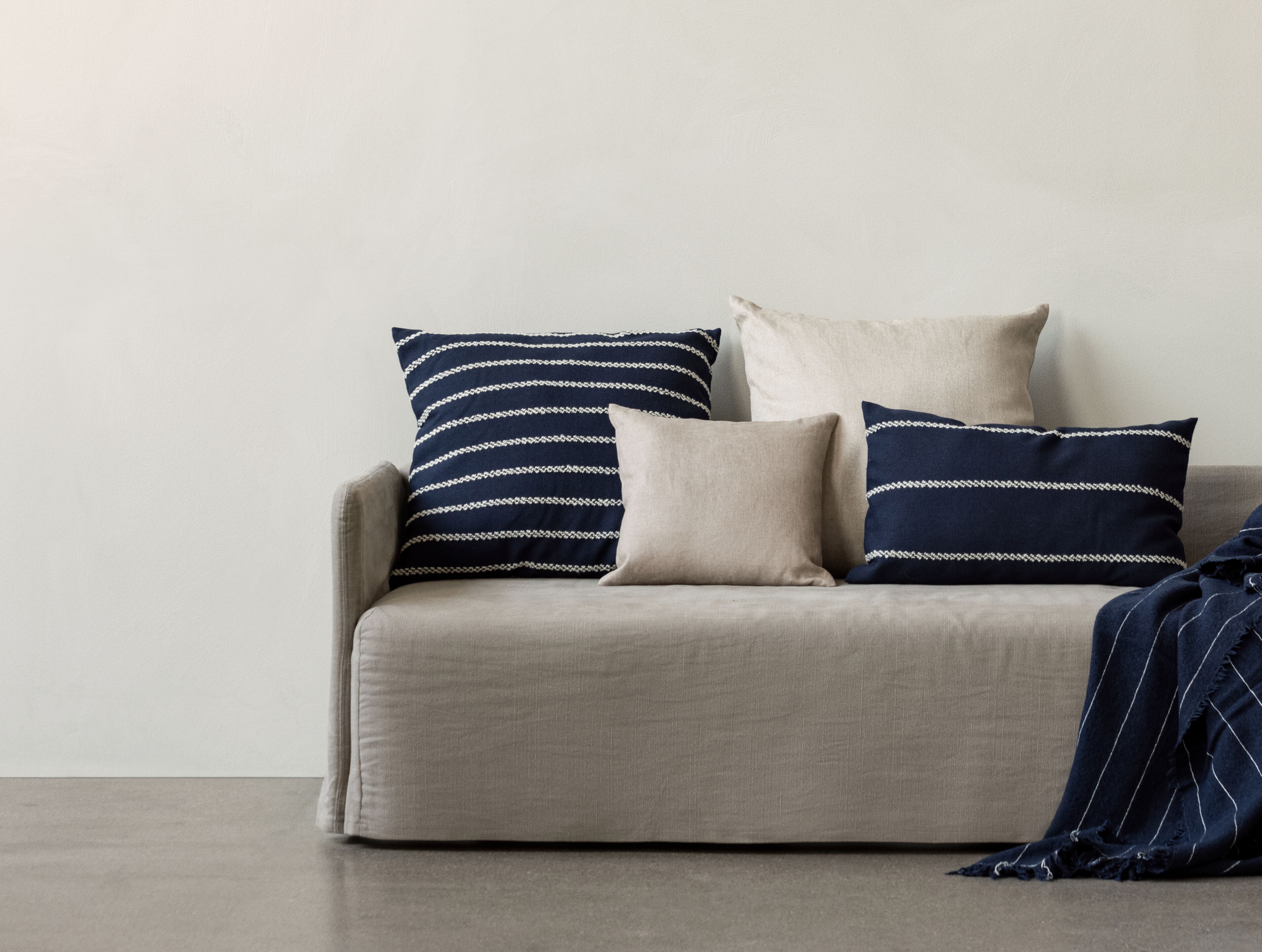 Прямоугольная однотонная подушка Audo Copenhagen LOSARIA ARCH-00133732 - Вид №16