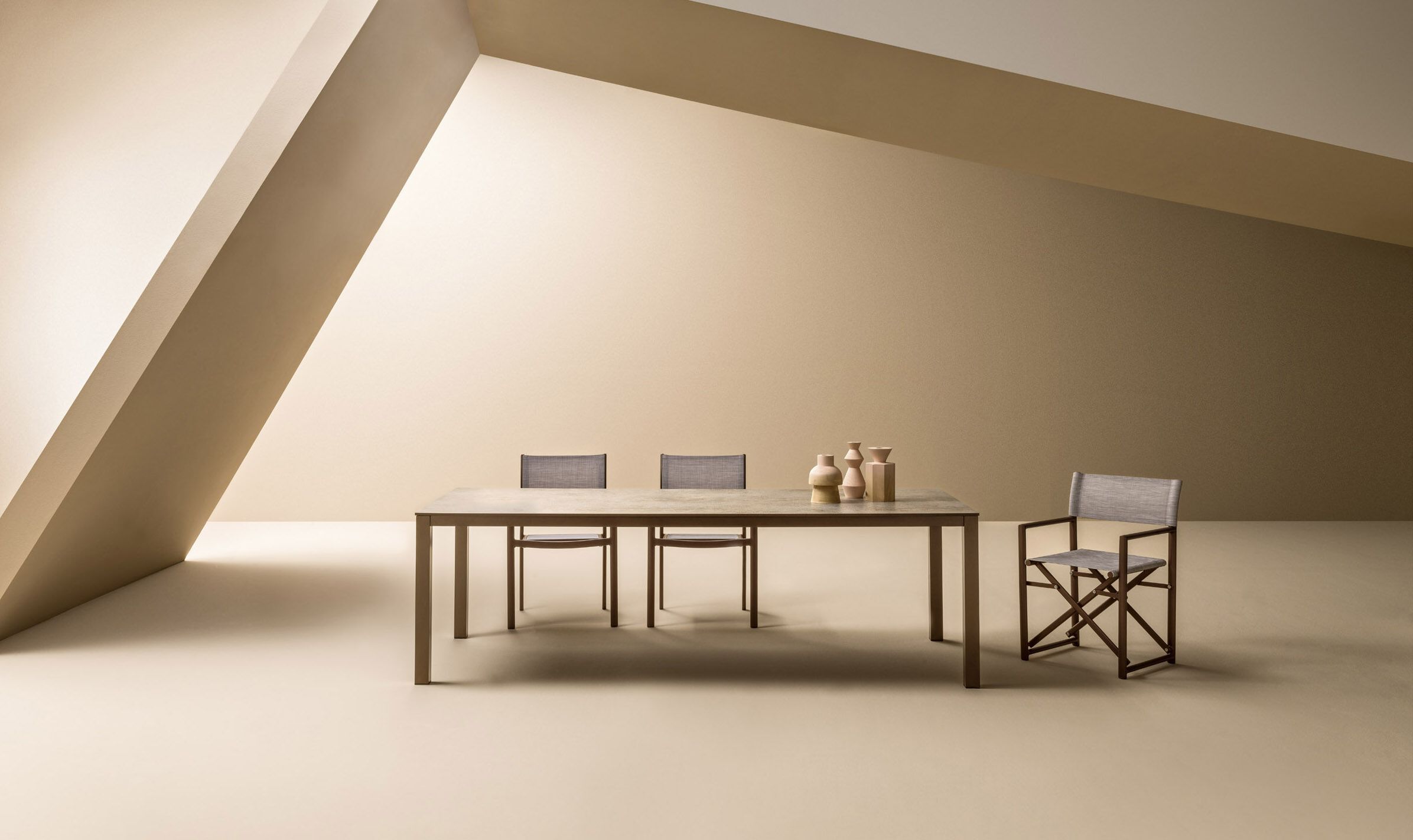 Кресло директора с обивкой Batyline® Varaschin Виктор ARCH-00005363 - Вид №1