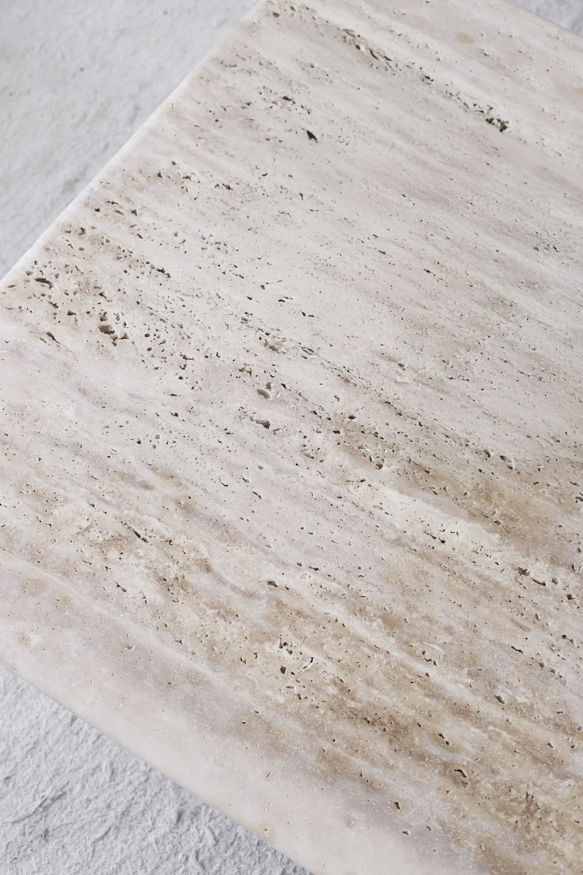 Низкий журнальный столик из травертина и стеклянная столешница YET. Design Studio TONOZ ARCH-00122633 - Вид №4