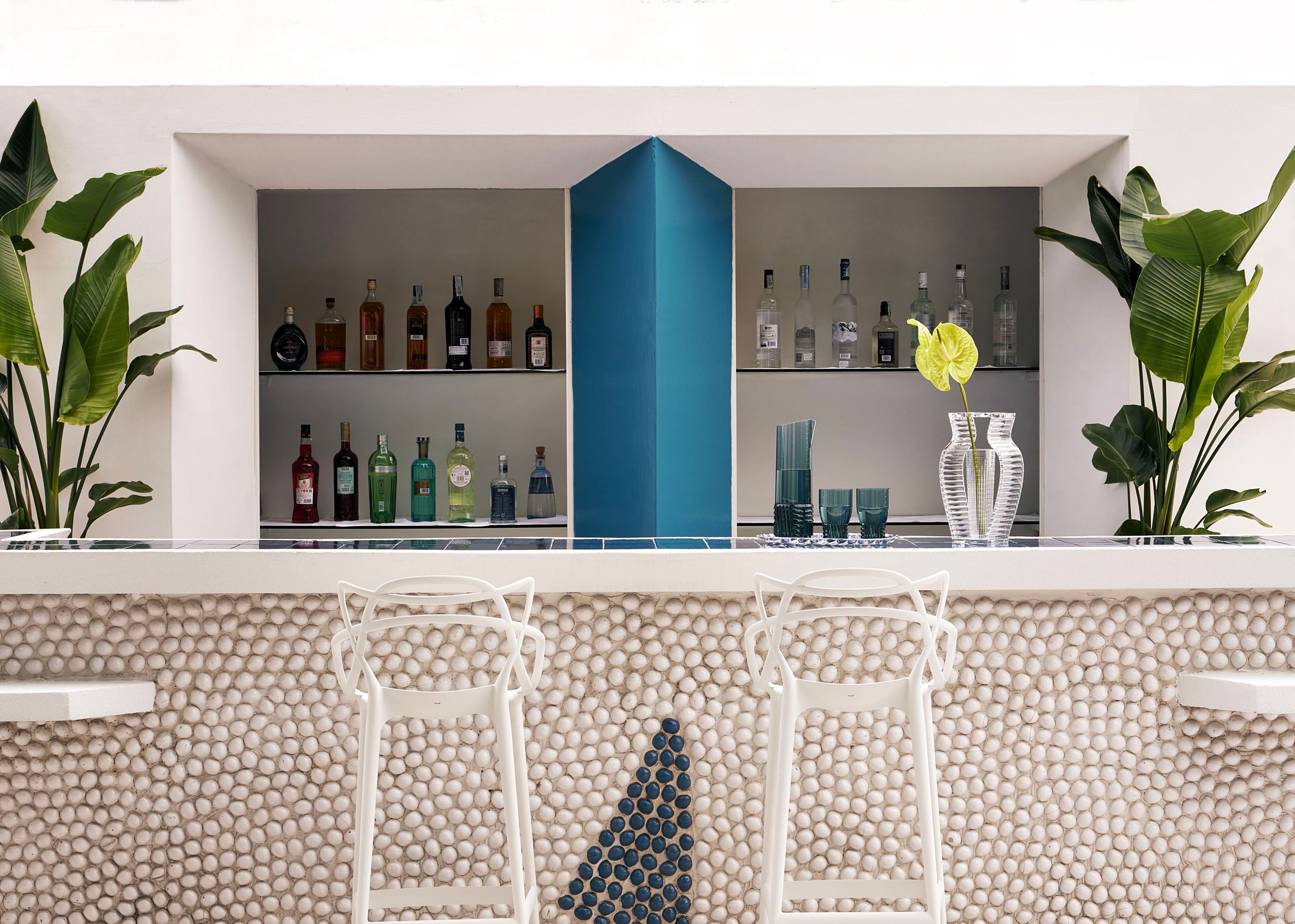 Набор стаканов для воды из инженерного пластика Kartell текстура ARCH-00100826 - Вид №6