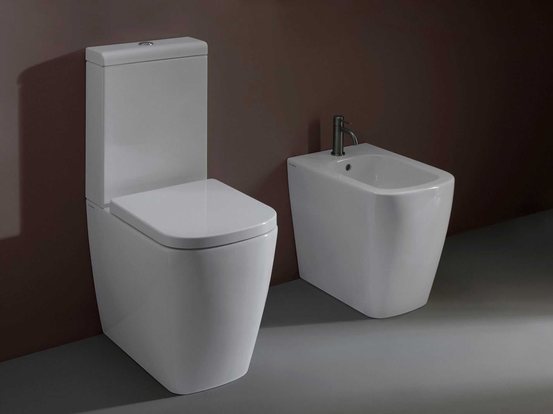 Керамический цельный туалет Ceramica Flaminia Play ARCH-00093940