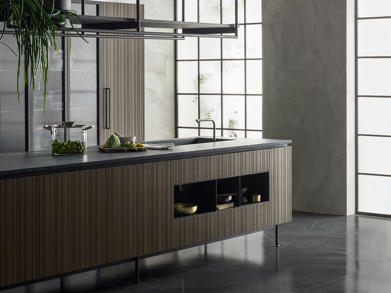 Кухня с островом и колоннами TM Italia Cucine ARCH-00136367 - Вид №1