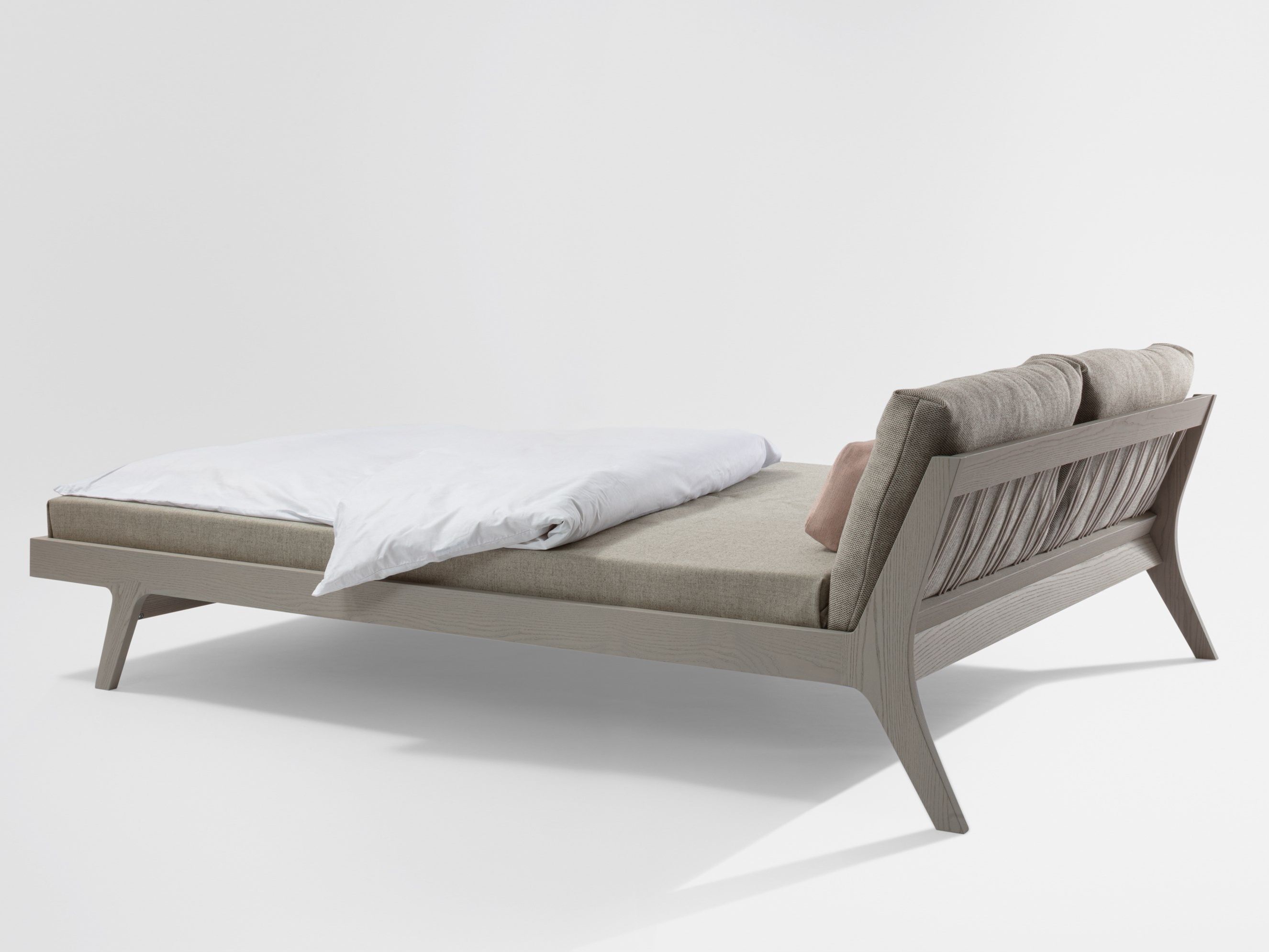 Деревянная двуспальная кровать ZEITRAUM Mellow ARCH-00151680 - Вид №1