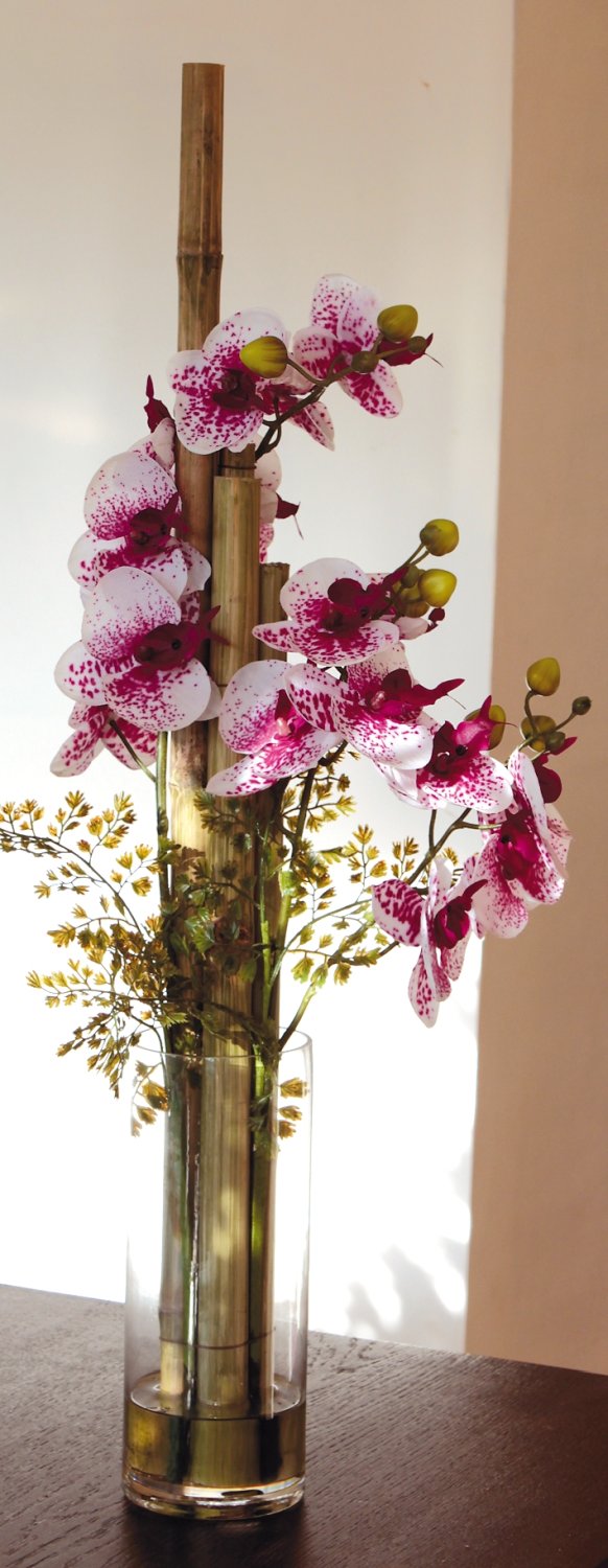 2767 702 a3 Пластиковая орхидея Phalaenopsis & bamboo в стеклянном горшке, 76 см, бело-фиолетовая H-andreas  - Вид №3