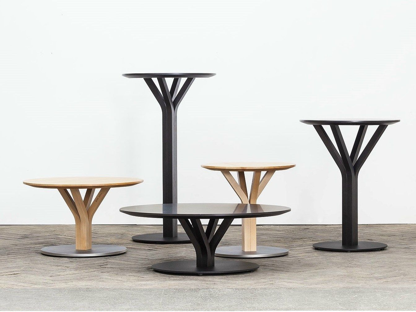 Круглый журнальный столик TON Bloom Central ARCH-00151368 - Вид №2