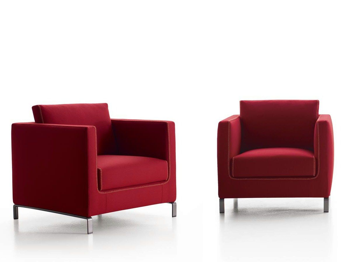 Тканевое кресло с подлокотниками B&B Italia ARCH-00102055