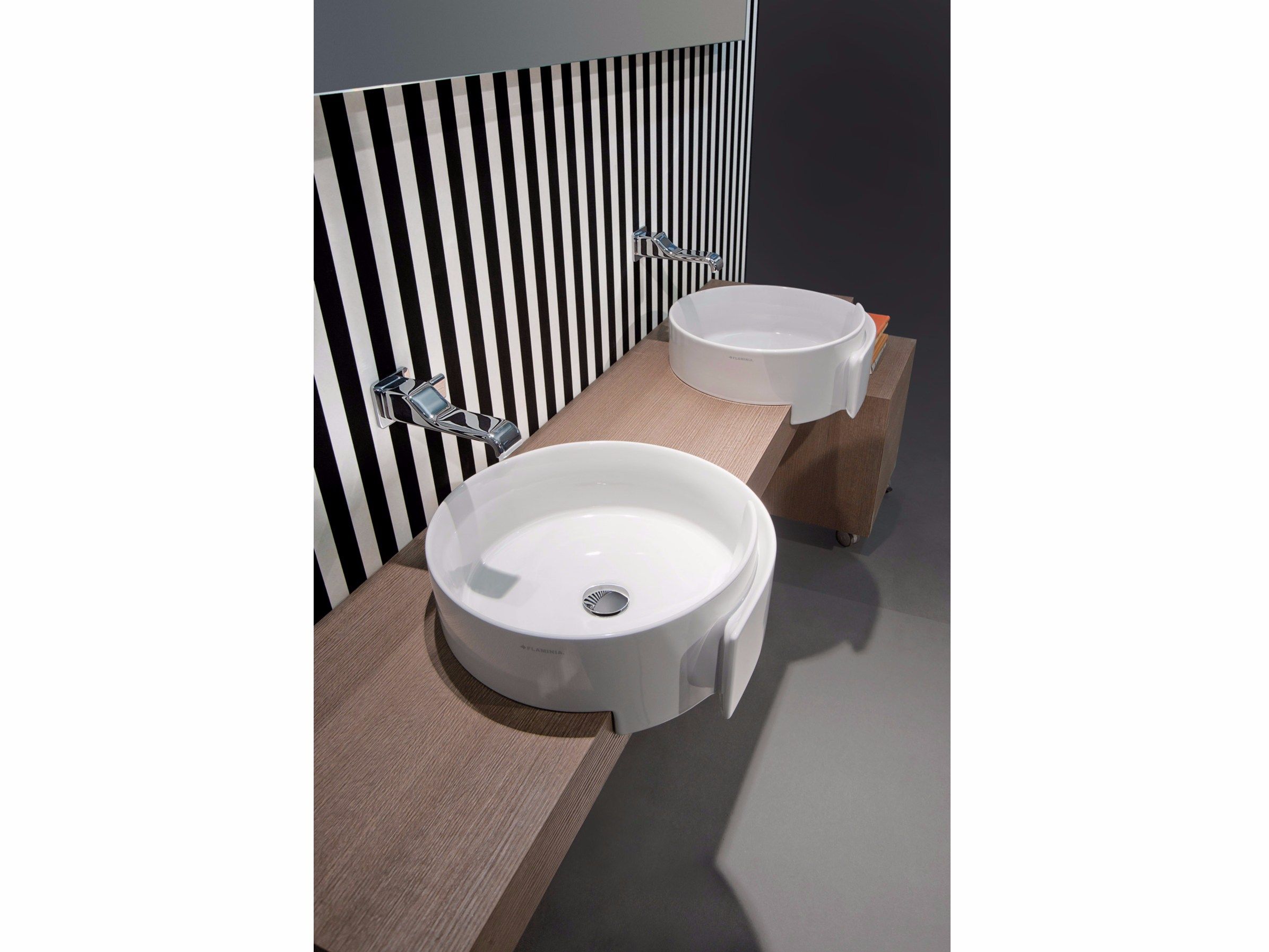Керамический круглый одношаговый умывальник Ceramica Flaminia Roll ARCH-00148972