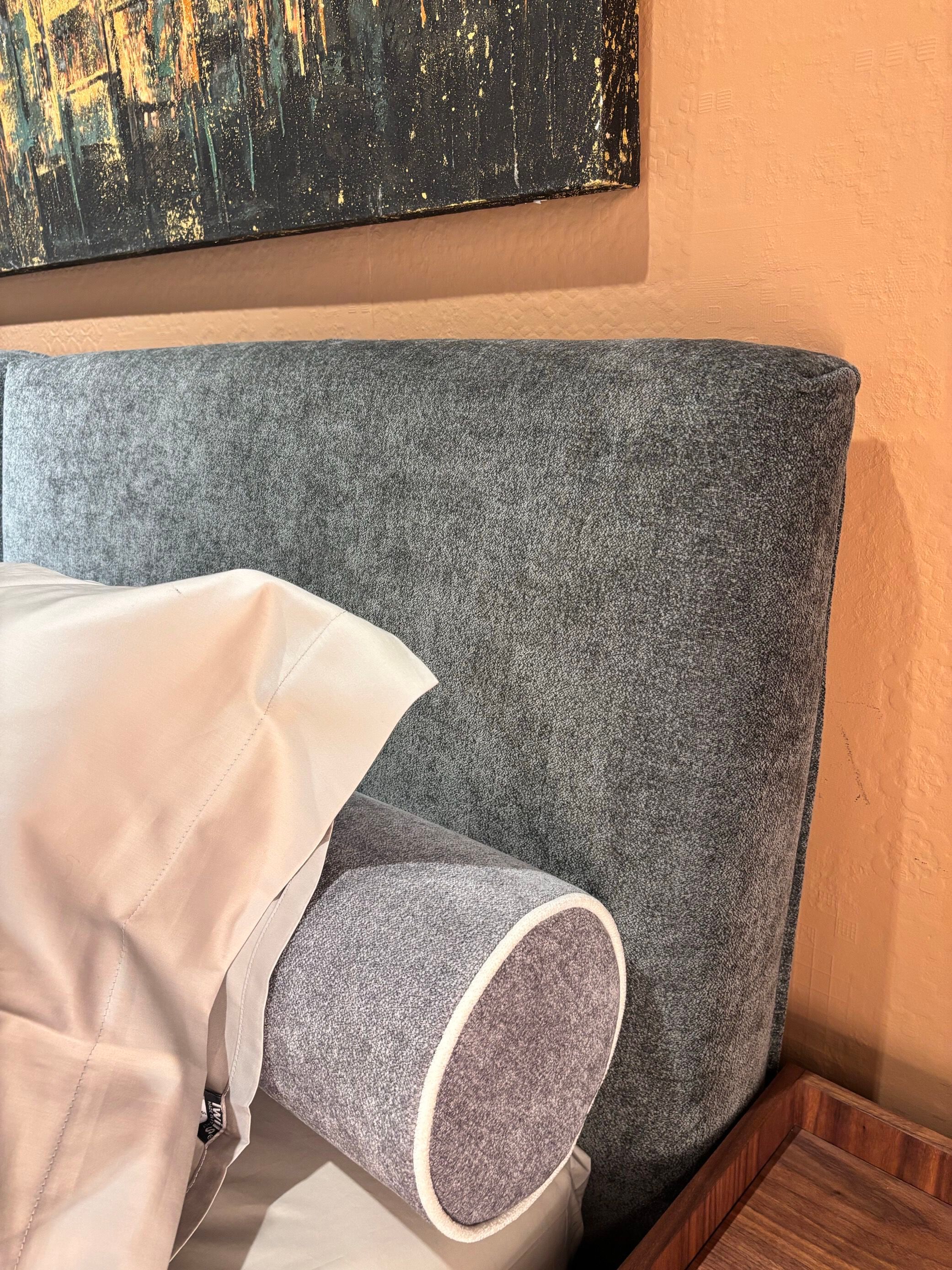 Цилиндрическая подушка In Stock Twils ARCH-00137573 - Вид №1