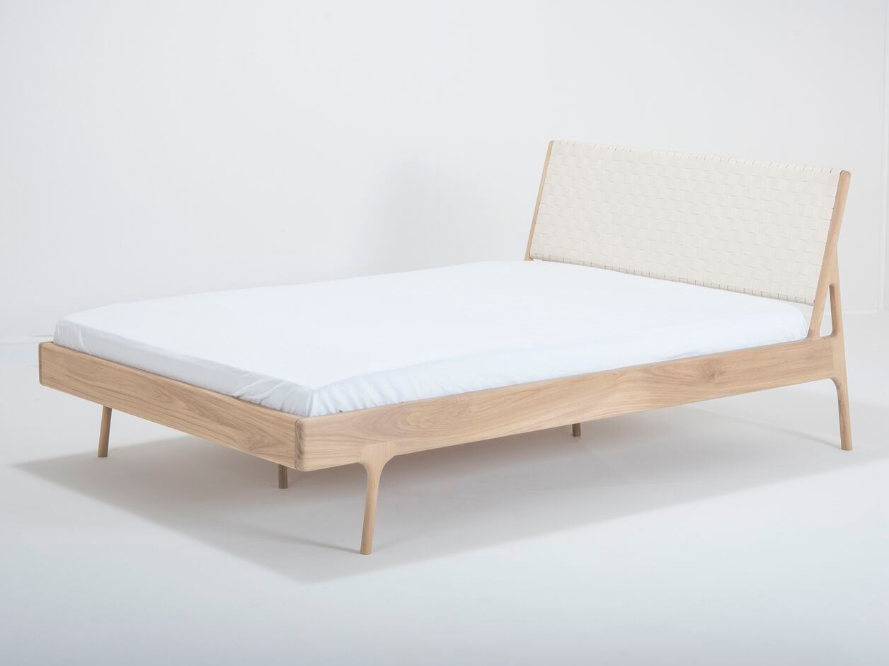 Дубовая двуспальная кровать Gazzda Fawn ARCH-00085993 - Вид №4