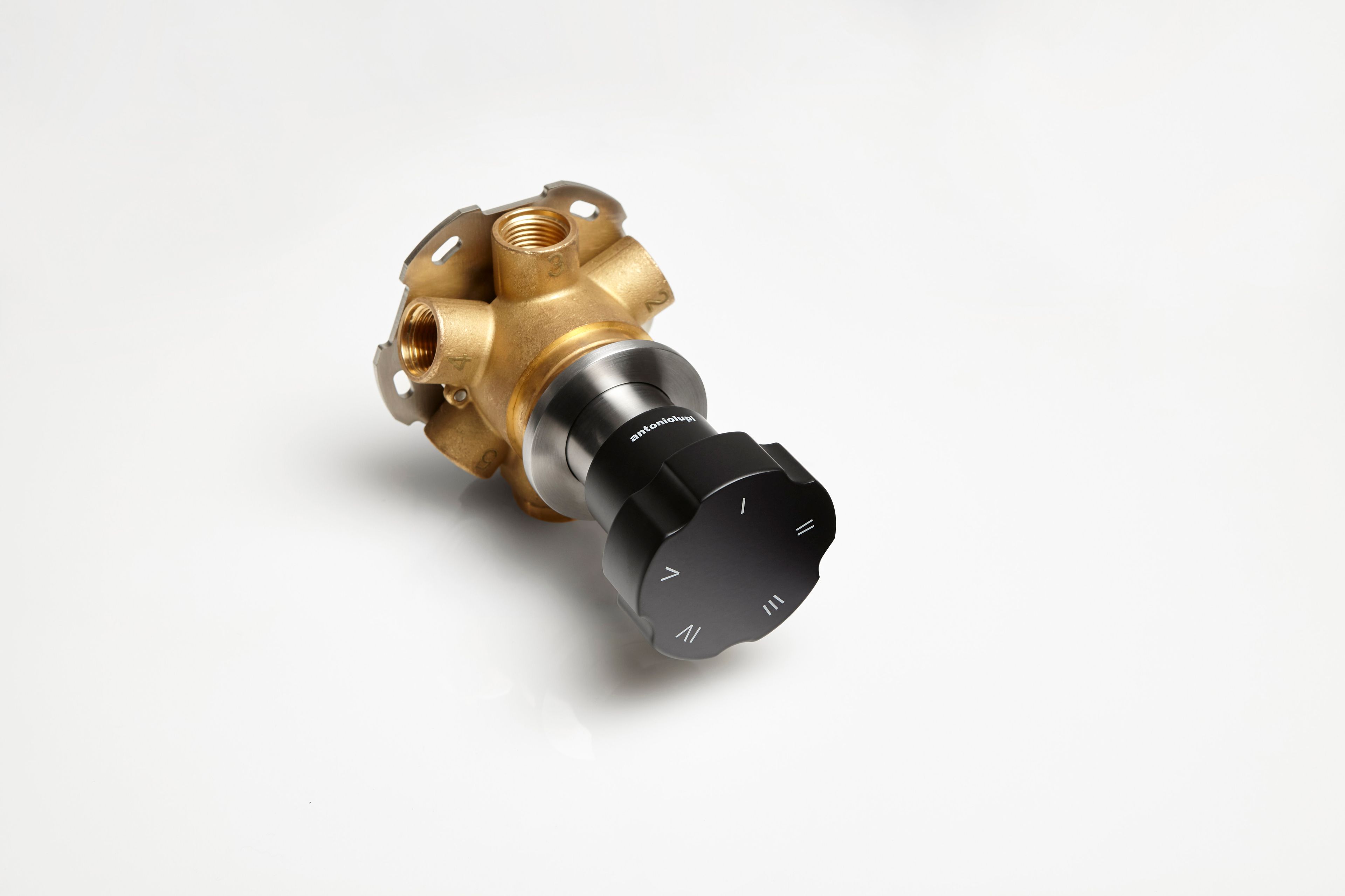 Однорычажный смеситель для душа Antoniolupi танк ARCH-00096662 - Вид №4