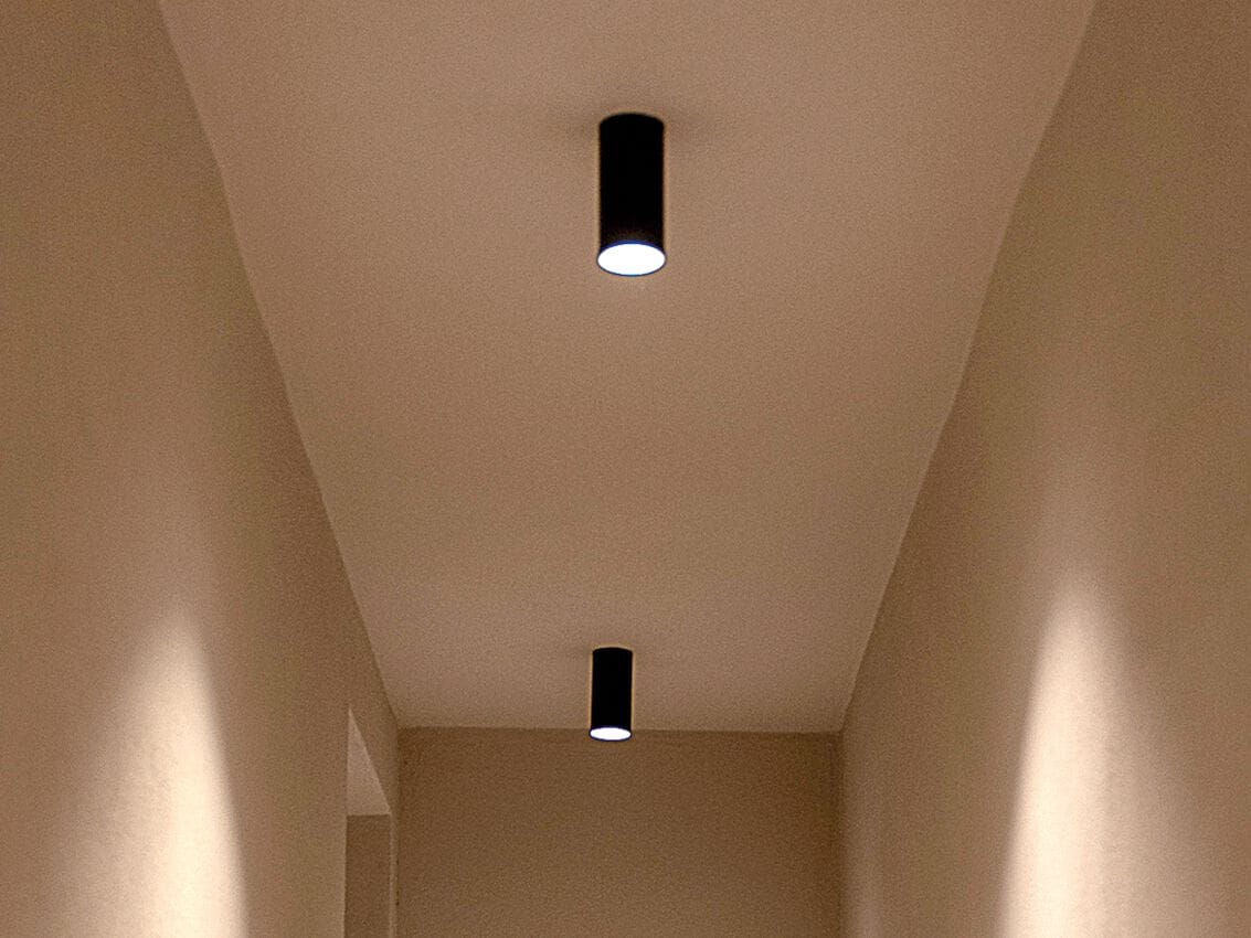 Алюминиевый светодиодный потолочный светильник Renzo Serafini стекло ARCH-00102546