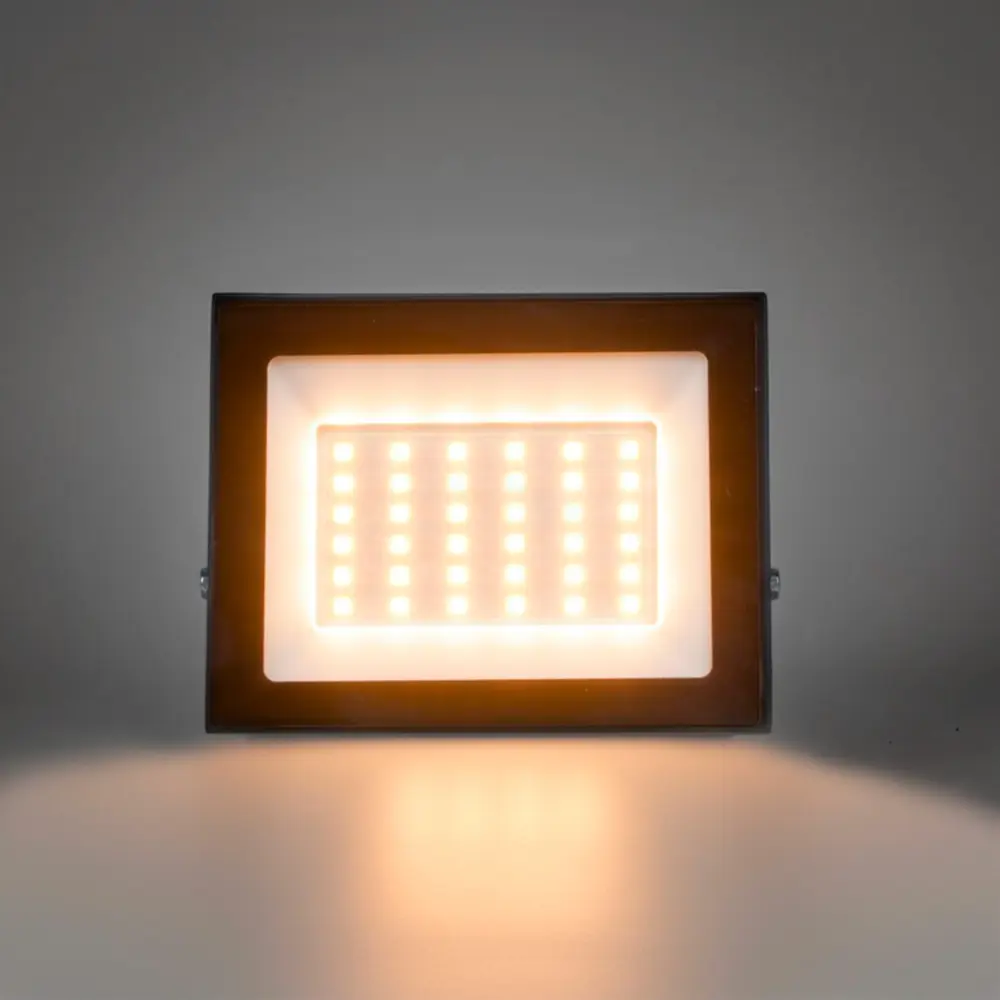 Прожектор светодиодный уличный Volpe 50 Вт IP65 теплый белый свет 89444675 STLM-2055747  - Вид №1