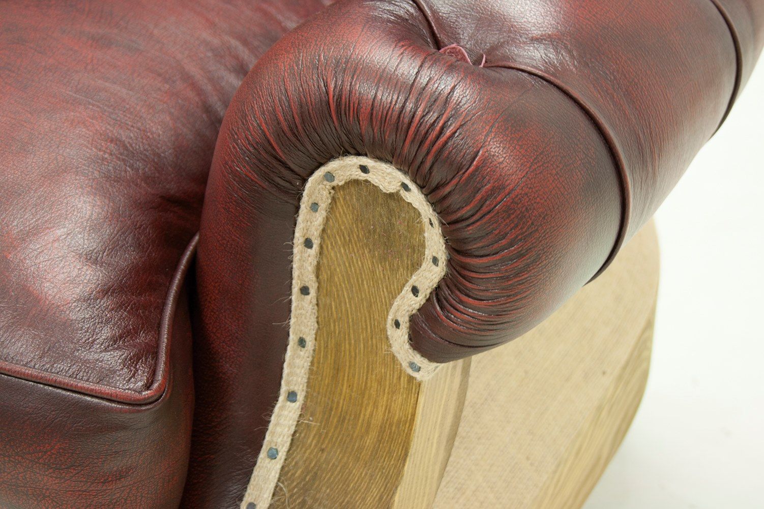 Бархатное кресло Bergère capitonné с подлокотниками CREARTE COLLECTIONS Sir Arthur Essence ARCH-00116645 - Вид №6