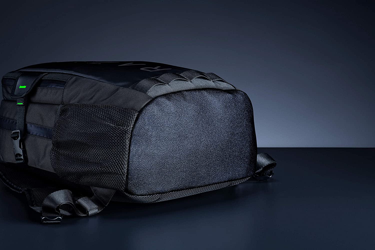 RC81-03640101-0000 rogue backpack (15.6") v3 - black Razer Santreyd  - Вид №4