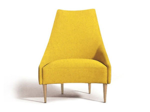 Тканевое кресло с высокой спинкой