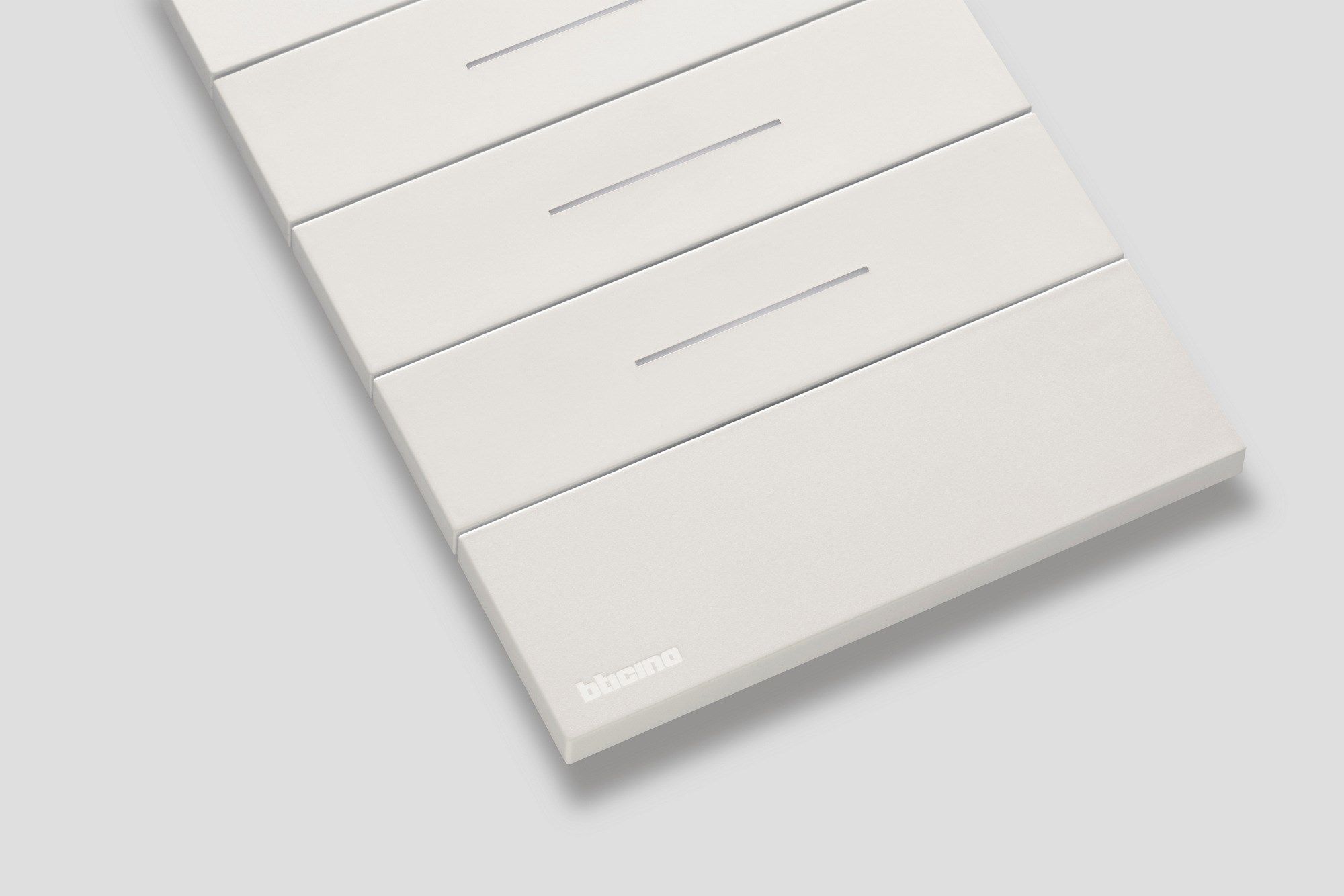 Традиционная и связанная гражданская серия BTICINO LIVING NOW ARCH-00151831 - Вид №35