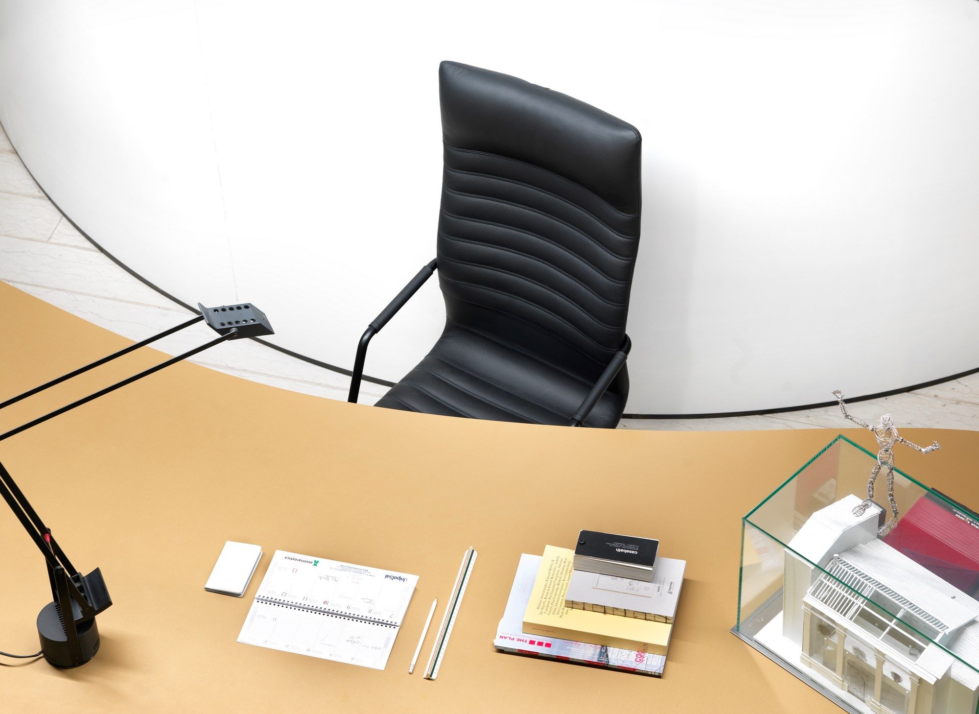 Кожаное офисное кресло с колесами SITIA Tempo ARCH-00032154 - Вид №4