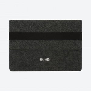 568115 Горизонтальный чехол Oh,noo! для MacBook Pro 16 Touch Bar, черный Oh noo!