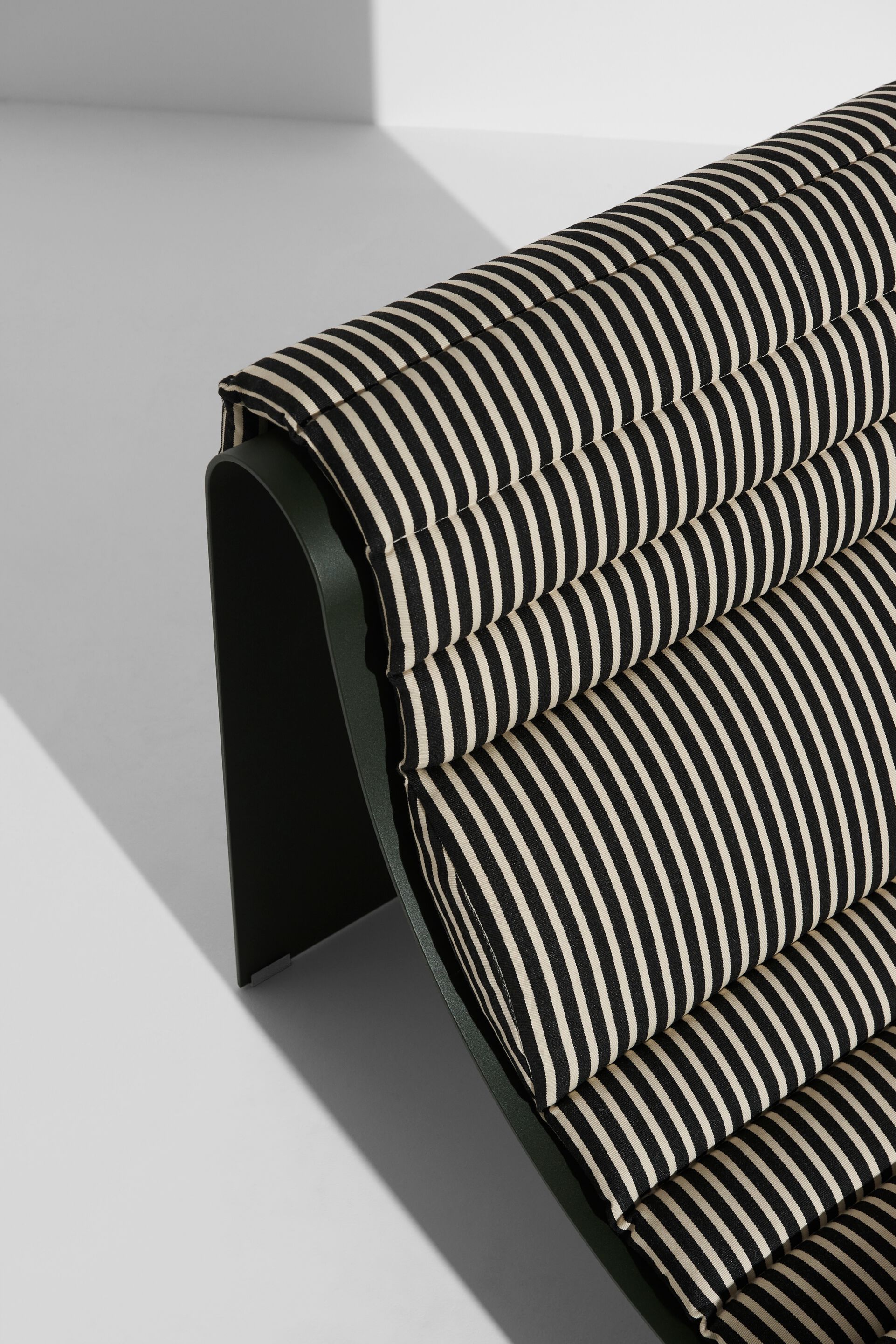 Алюминиевое садовое кресло с порошковым покрытием Petite Friture Eclipse ARCH-00085946 - Вид №16