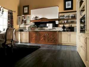 Martini Interiors Линейная лакированная встроенная кухня из орехового дерева Versailles