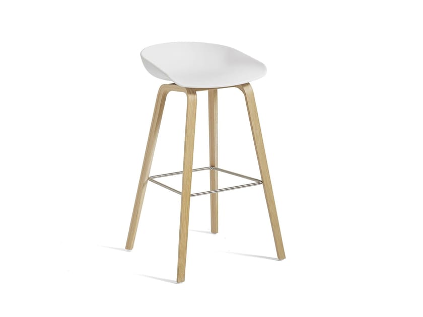 Высокий барный стул из фанеры с подставкой для ног In Stock Hay ARCH-00131547
