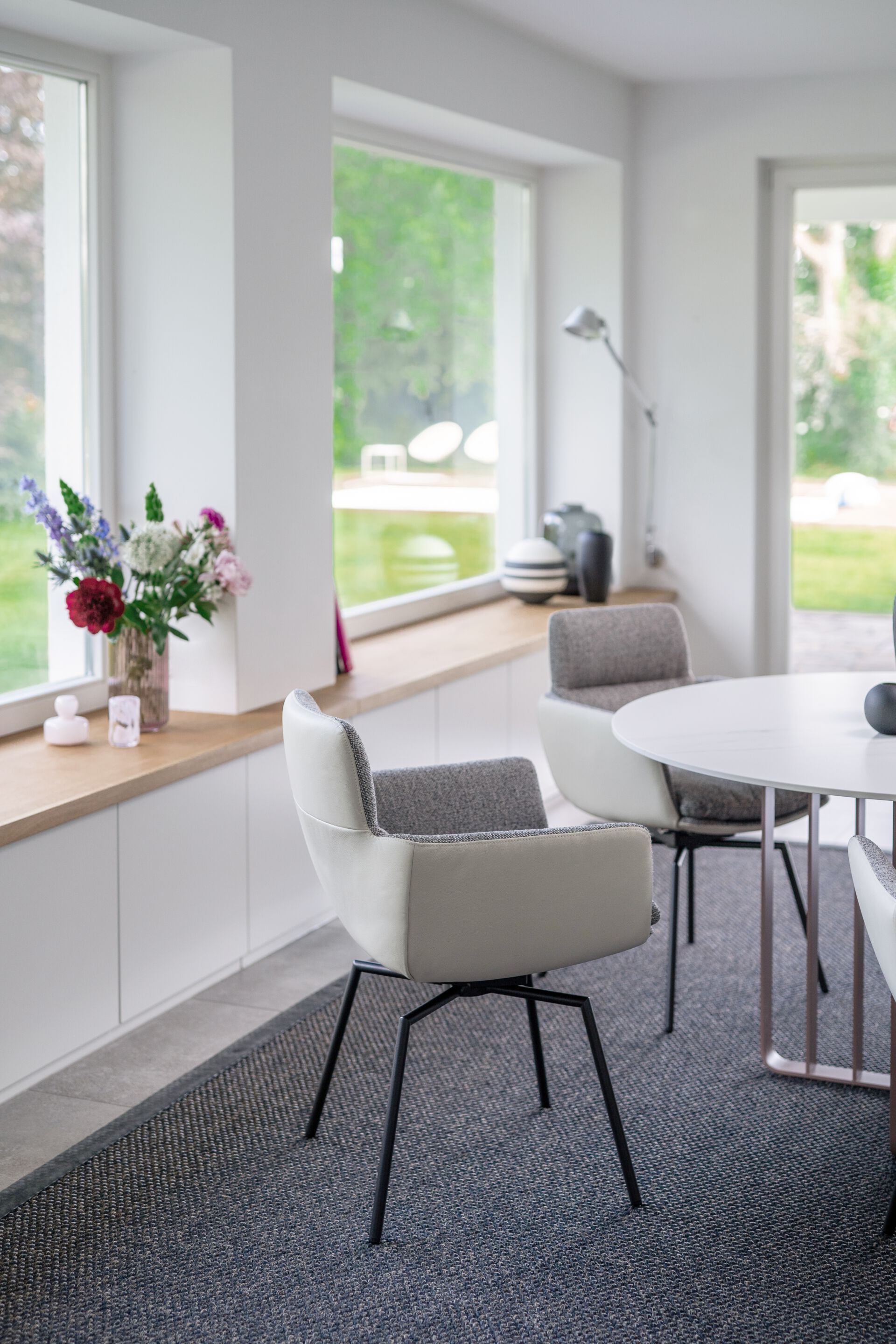 Мягкий стул с крестообразной рамой и подлокотниками KFF Faye ARCH-00134301 - Вид №25